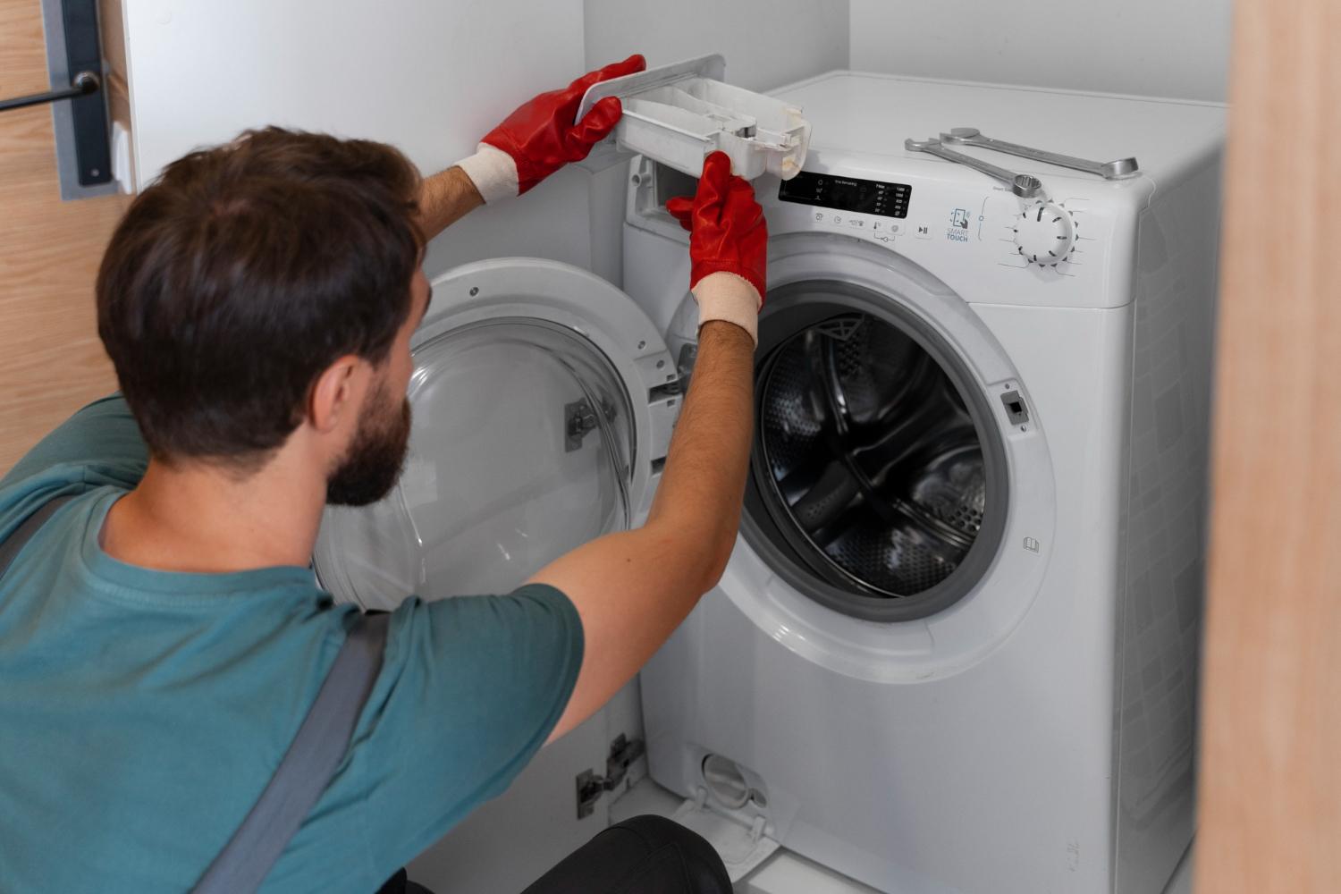 Professional repair of refrigerators from  Chargetronicllu 